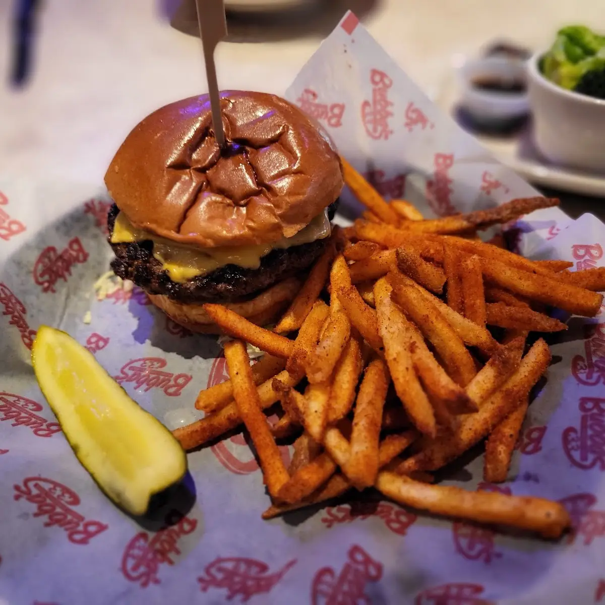 Bubba's Bacon Cheeseburger