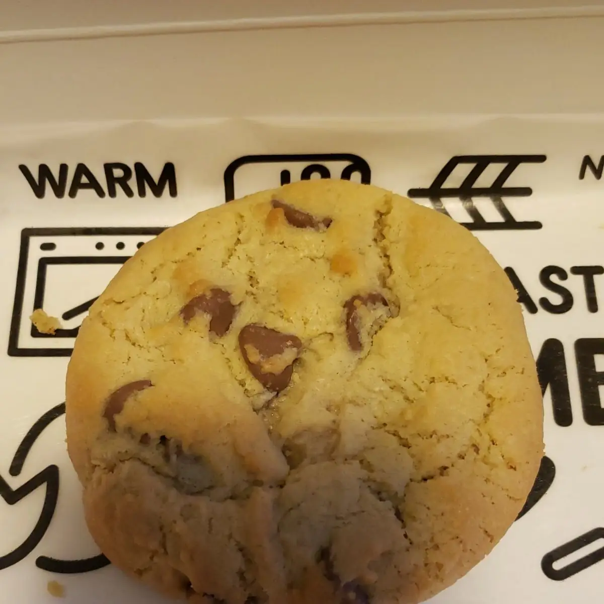 Milk Chocolate Chip Cookie