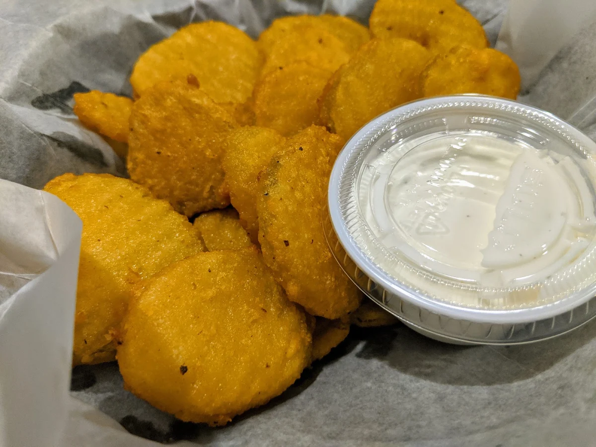 Fried Pickles w Ranch