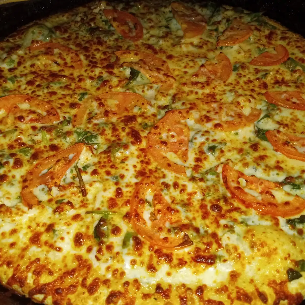 Chicken Alfredo Supreme Pizza