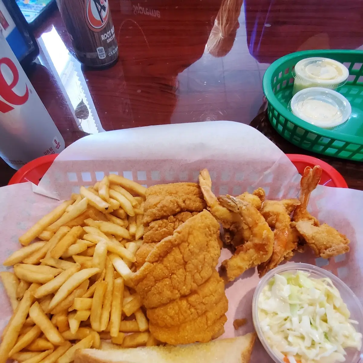 PO' Boy Fish Basket