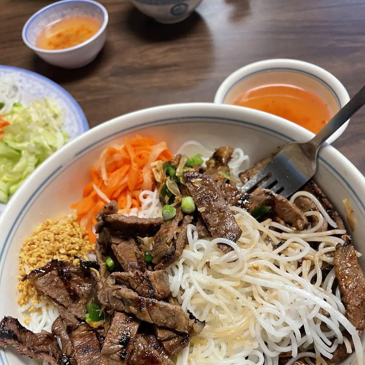 Vermicelli w Grilled Pork
