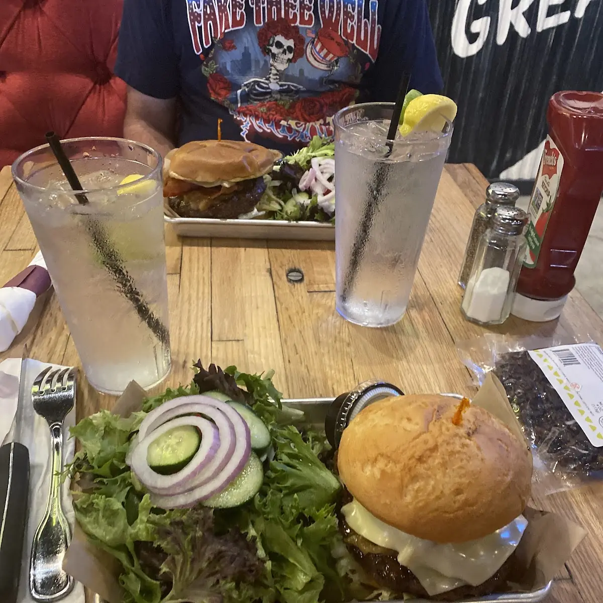 K- Cheese Burger