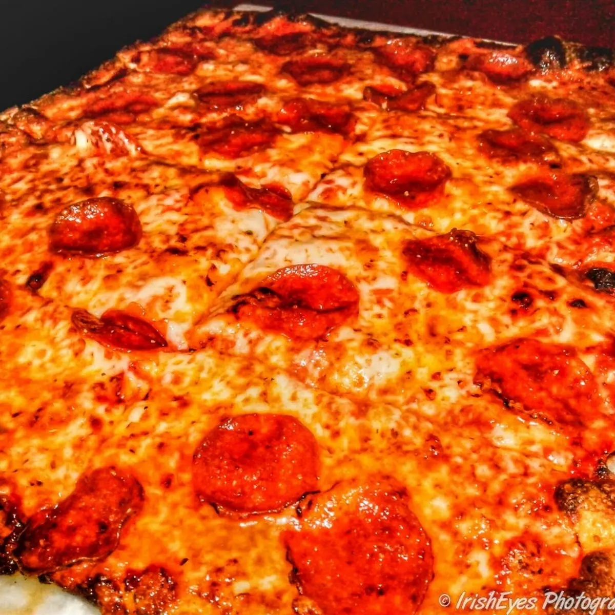 Thin Crust Pizza