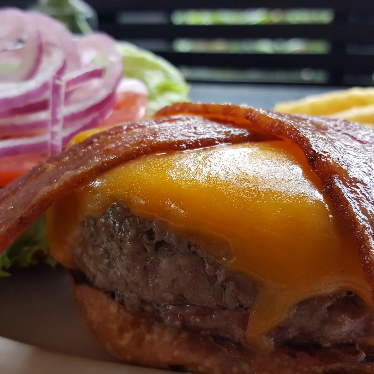 Bacon Cheeseburger