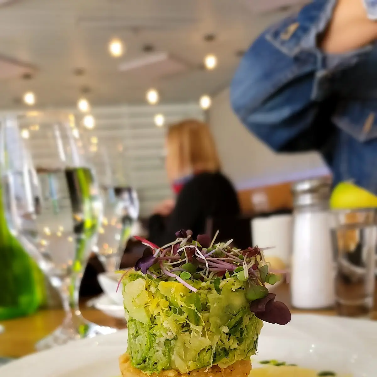 Crab Cake Benedict