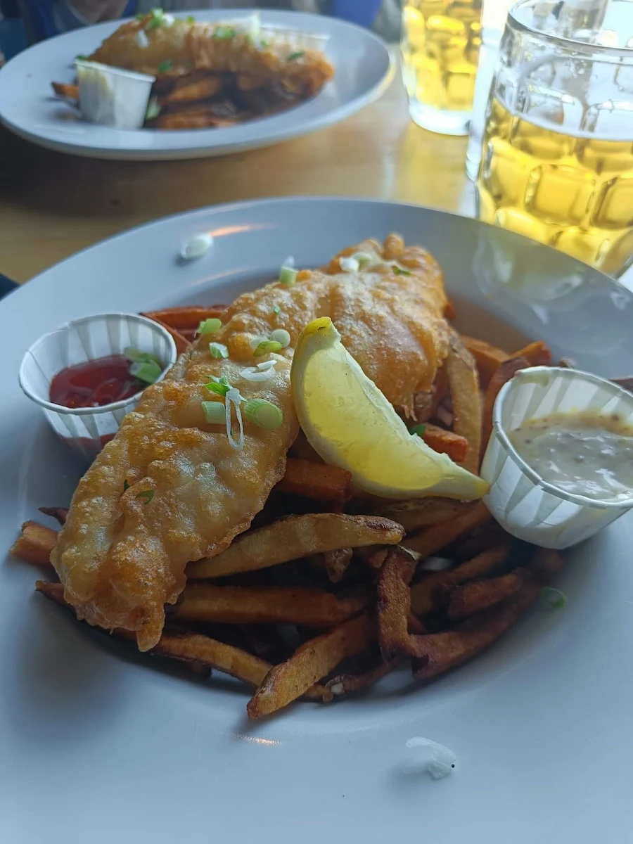 Fish and Chips, Forest Bistro & Lounge