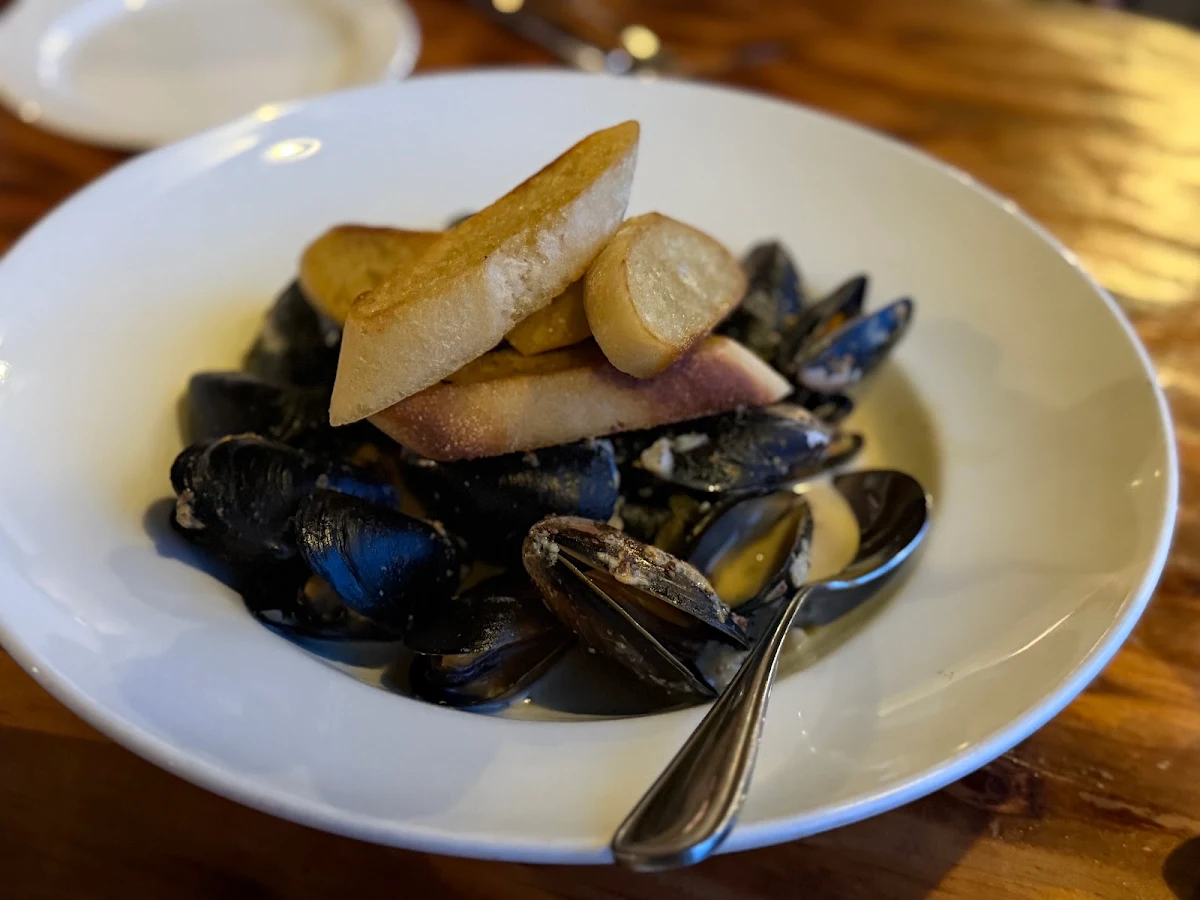 Mussels, Forest Bistro & Lounge