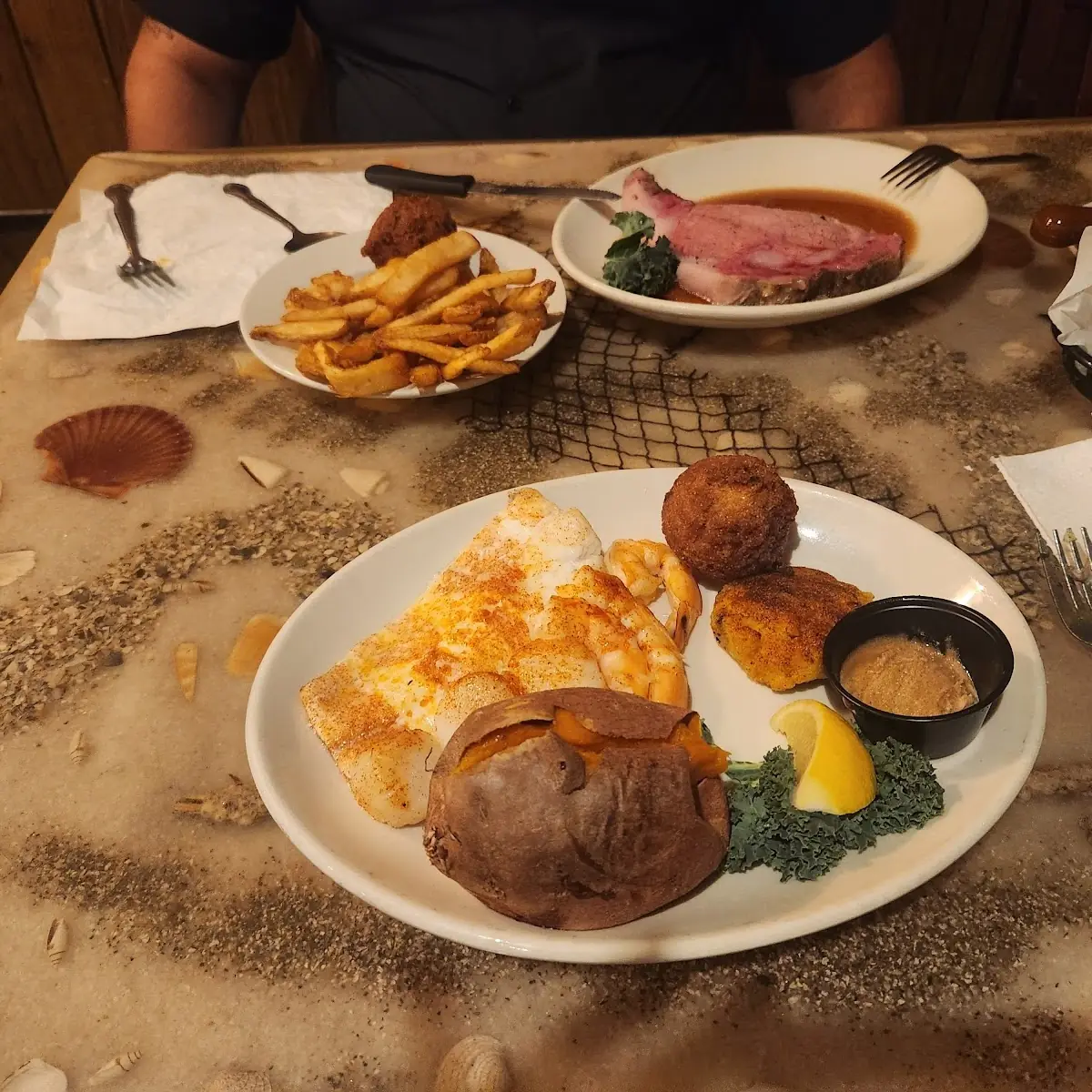 Broiled Seafood Platter
