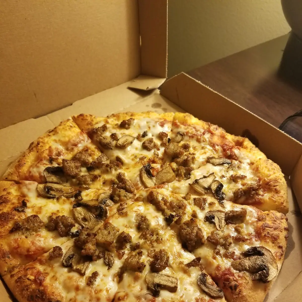 Sausage & Mushroom Pizza