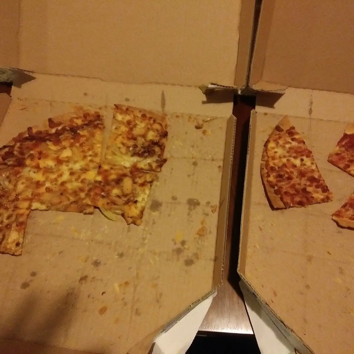BBQ Chicken Pizza & Cheese Pizza