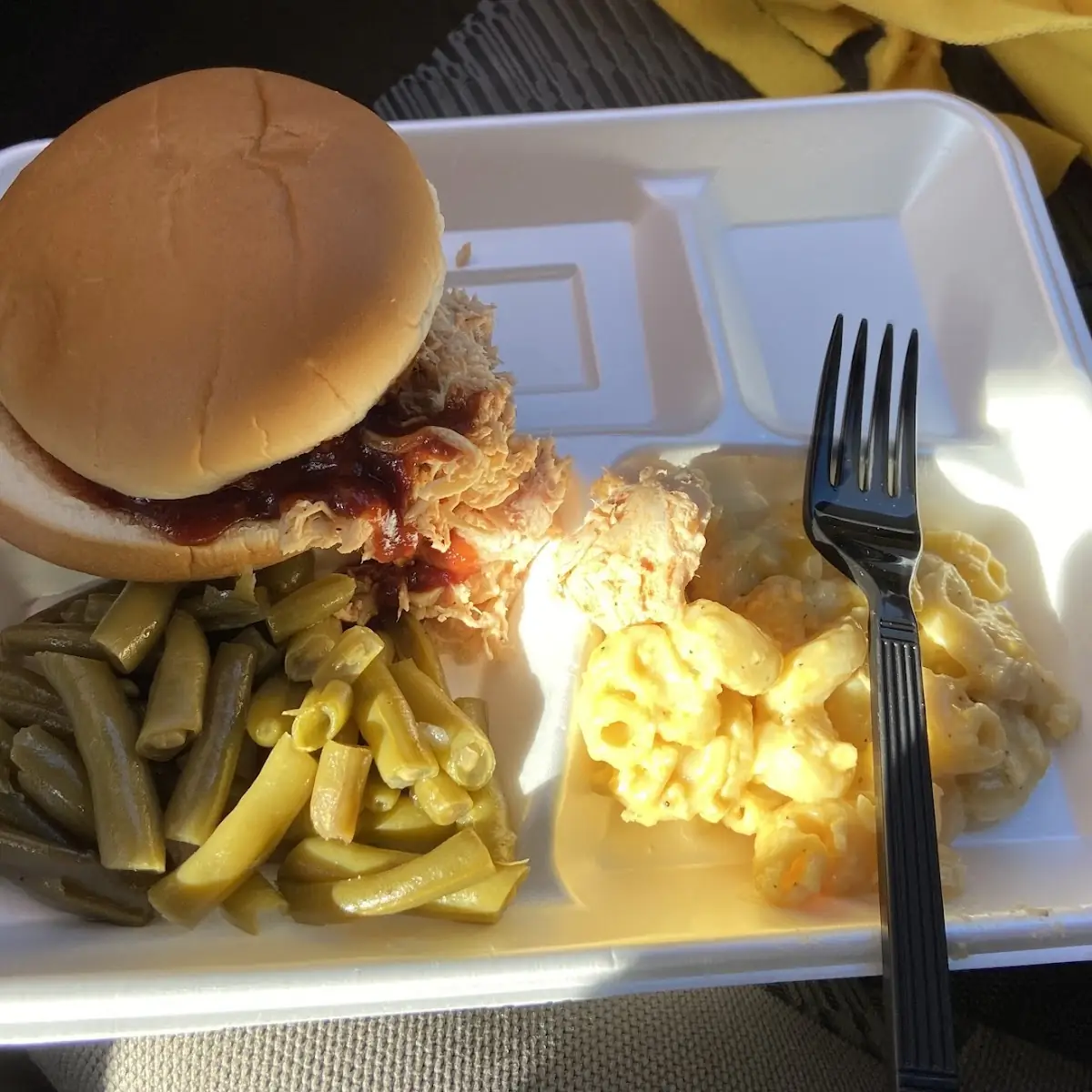 Pulled Chicken Sandwich Green Beans and Mac and Cheese