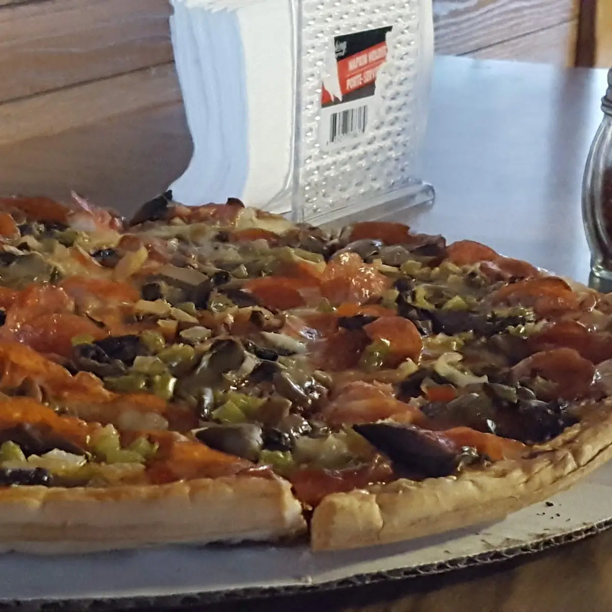 Deluxe Pizza