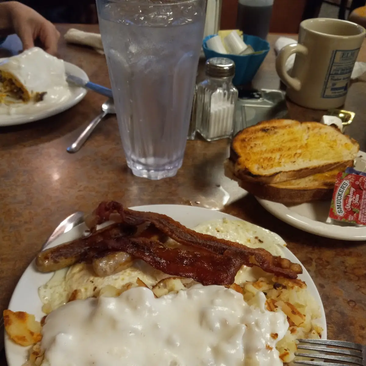 Biscuits & Sausage Gravy