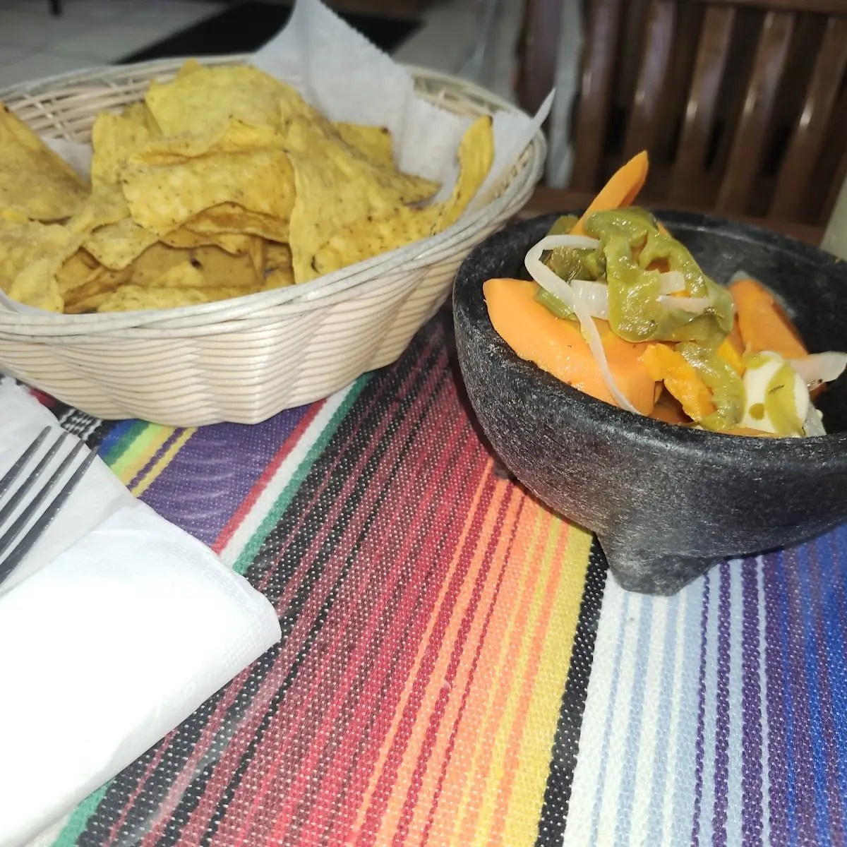 Chips Salsa Pickled Veg