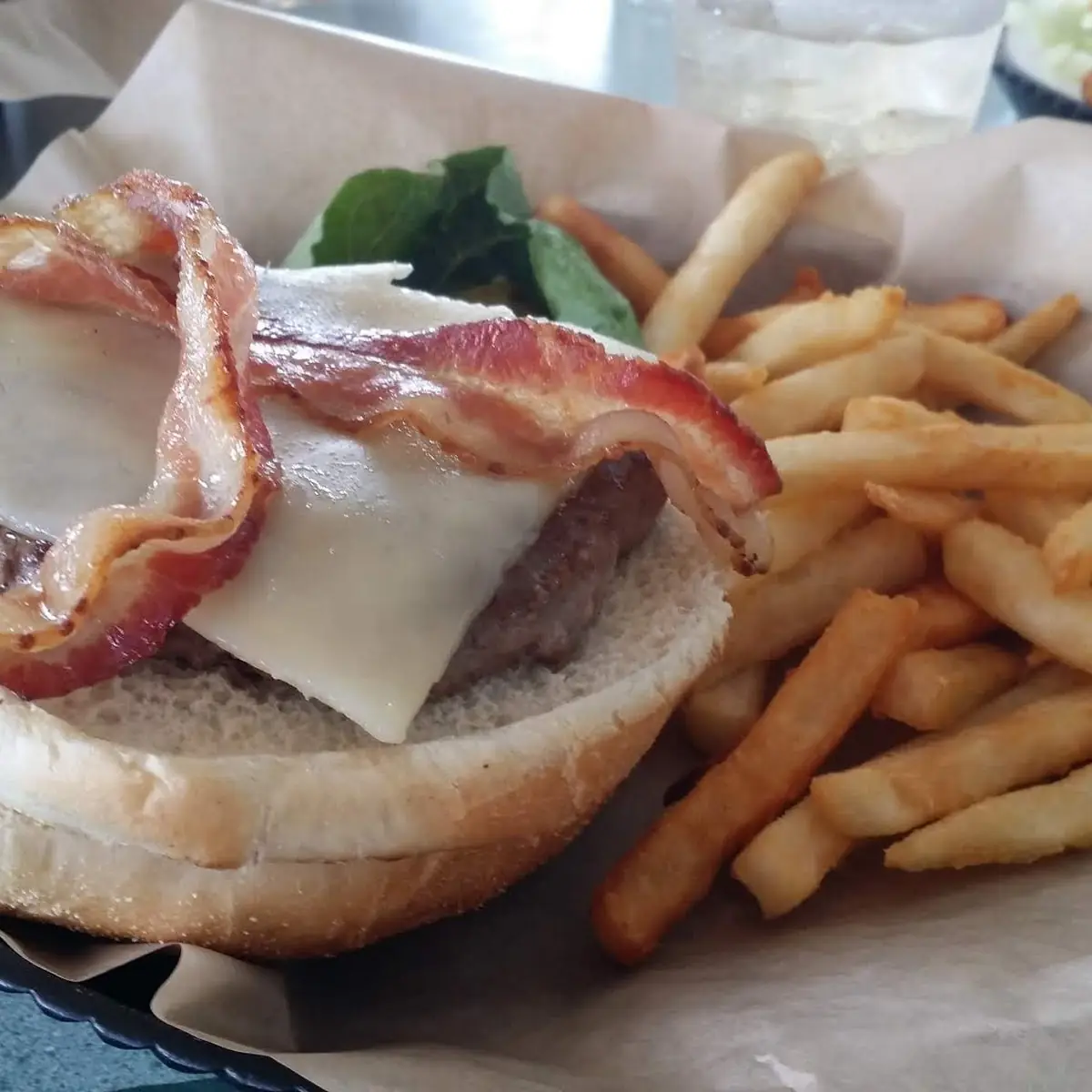 Bacon Cheeseburger