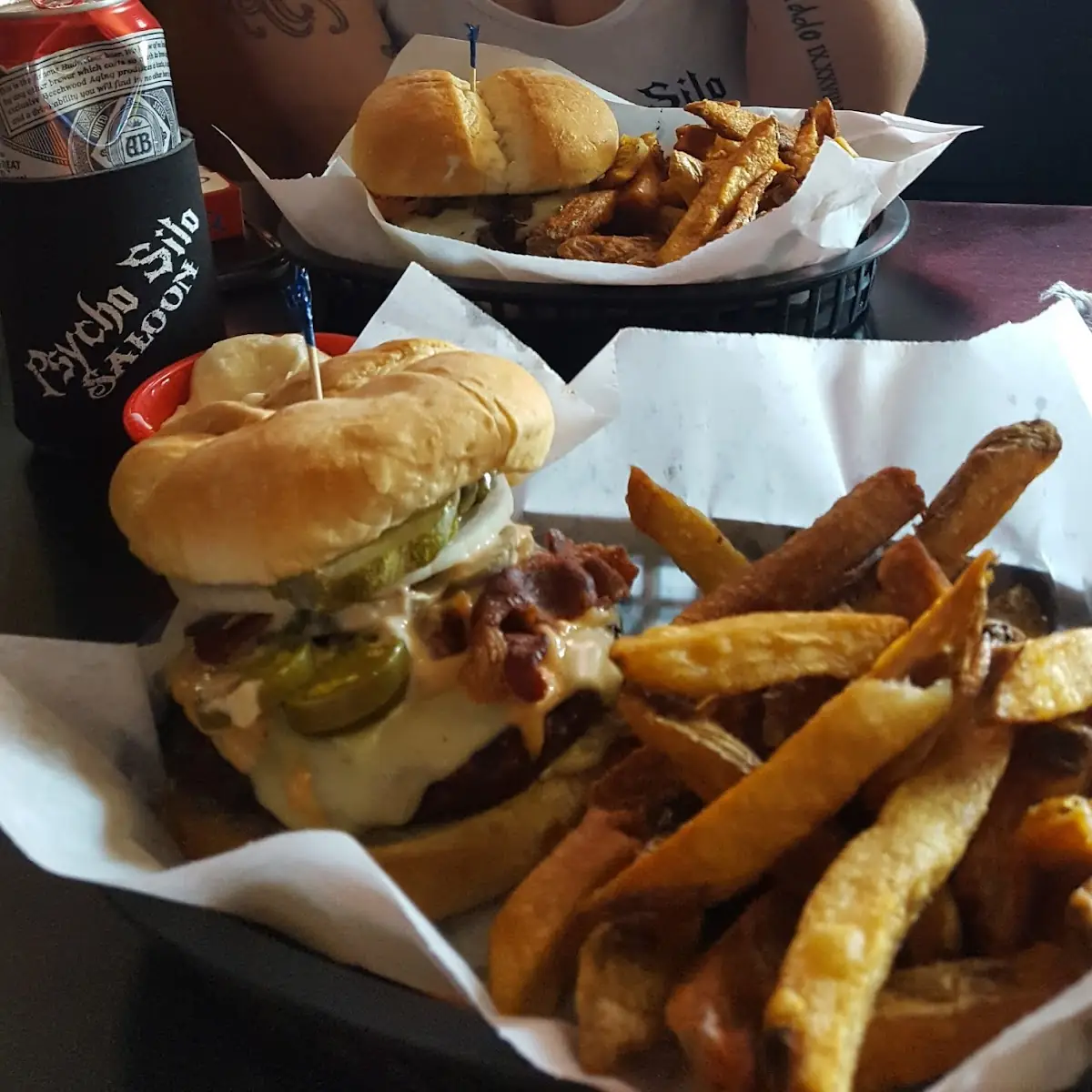 Cheeseburger & Fries