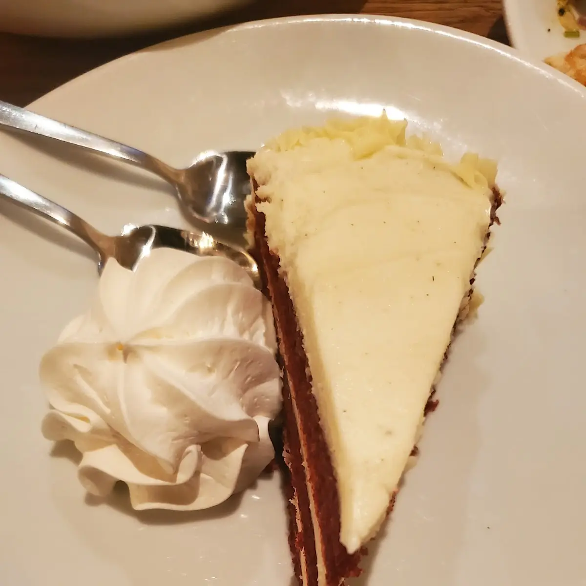 Red Velvet Cheesecake