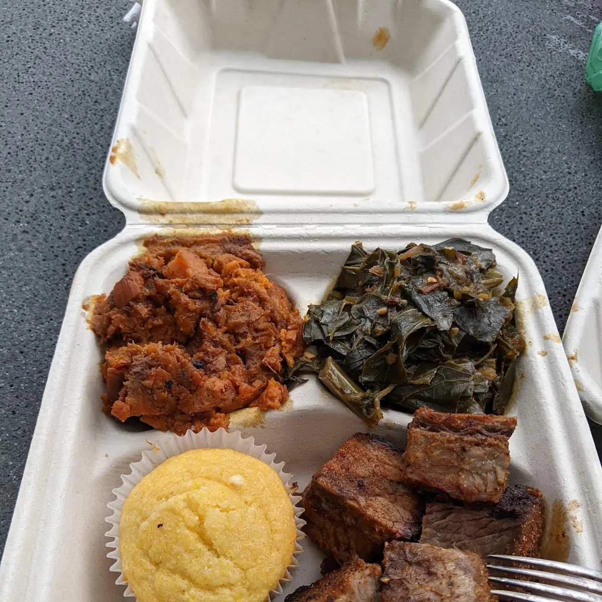 Ribs with Sides and Cornbread