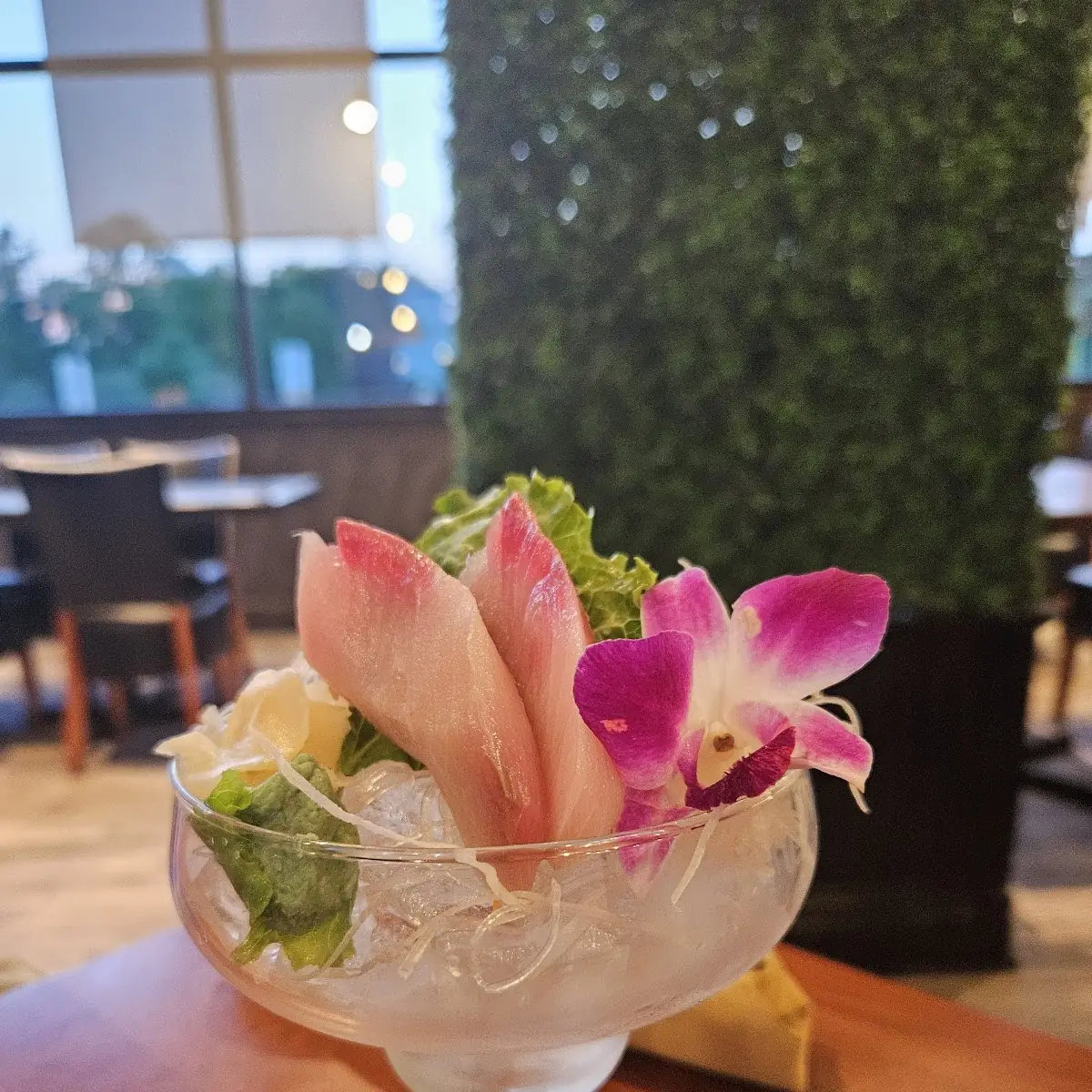 SASHIMI SALAD