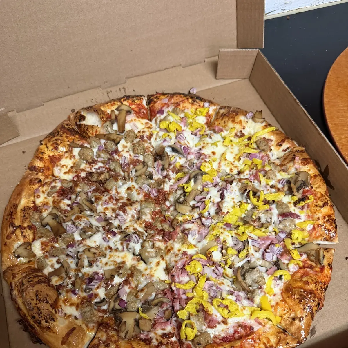 Hawaiian Pizza