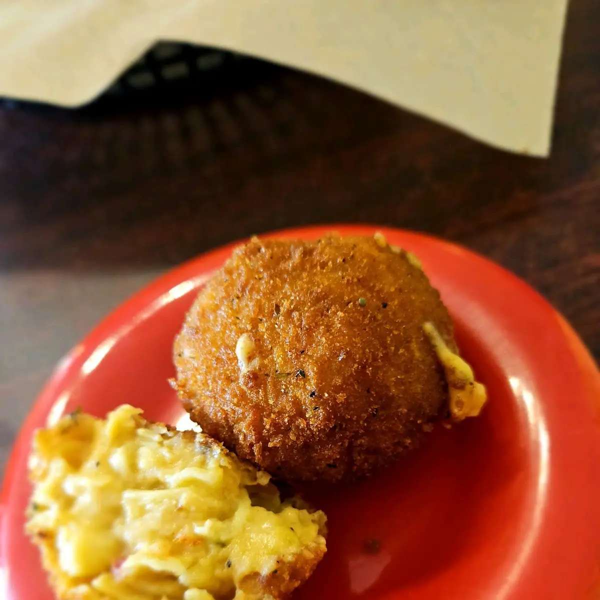Macaroni and Cheese Balls