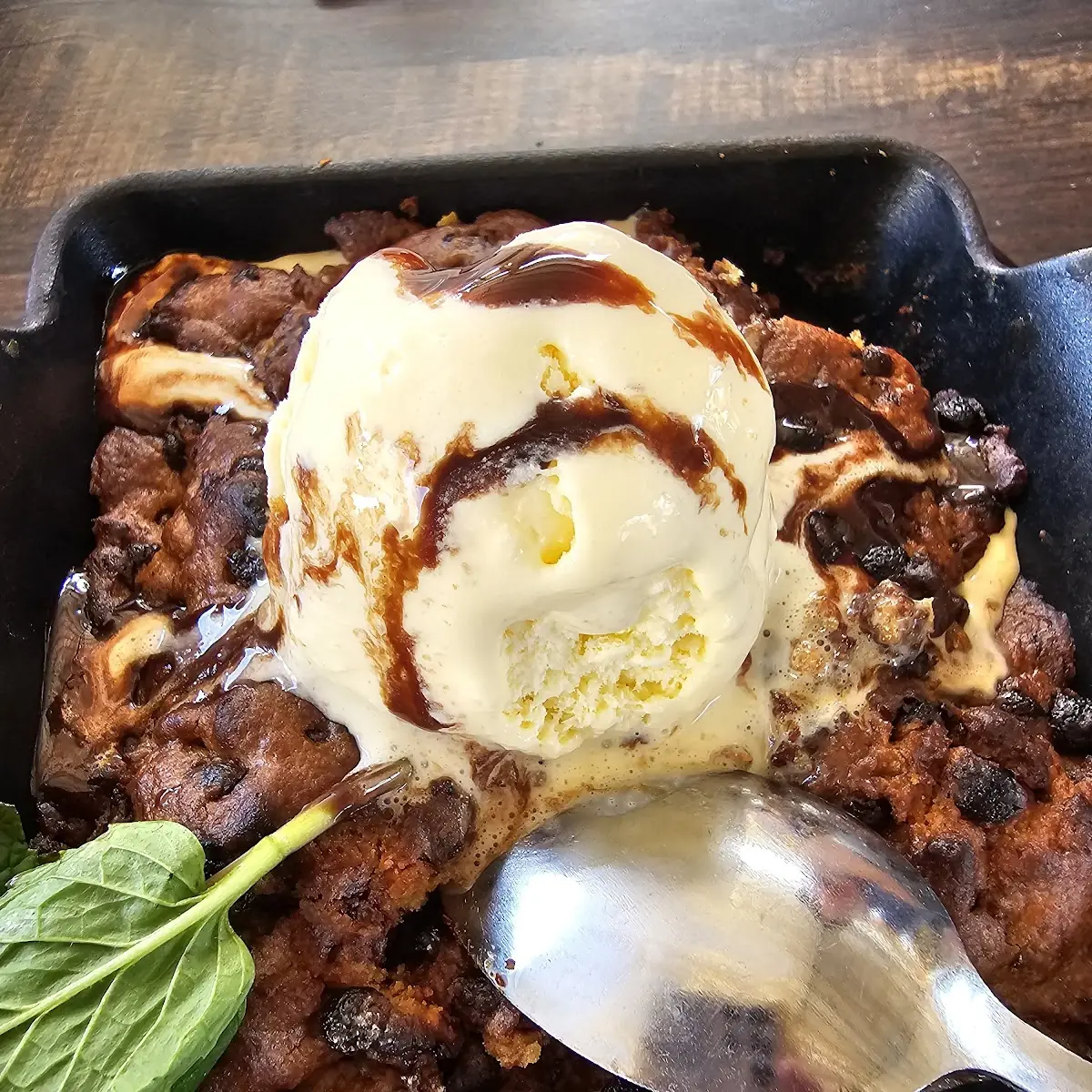Pizooki Cookie Dough Ice Cream