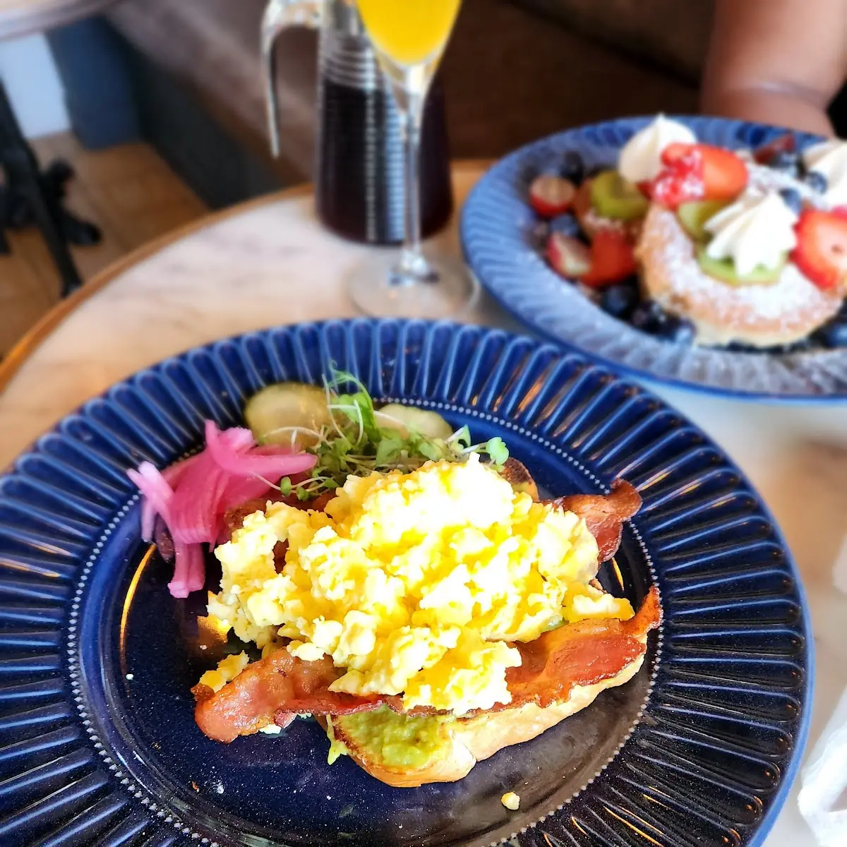 Avocado Toast with Egg and Bacon