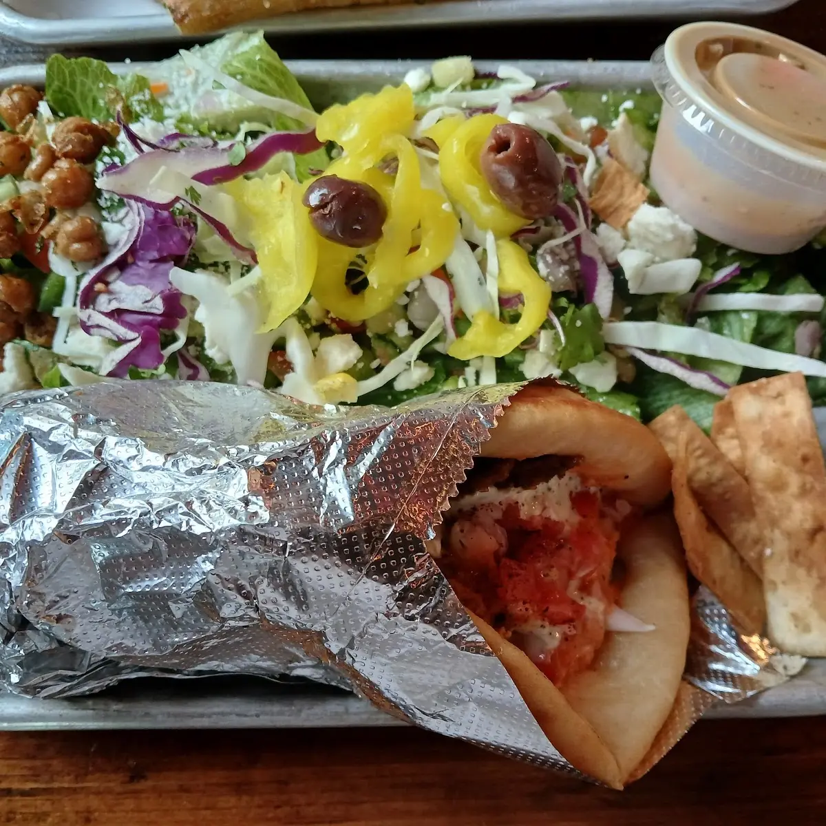 Gyro w Greek Salad