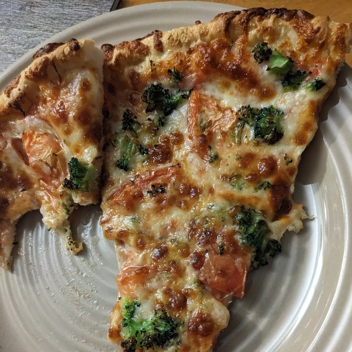 Chicken Broccoli Alfredo Pizza