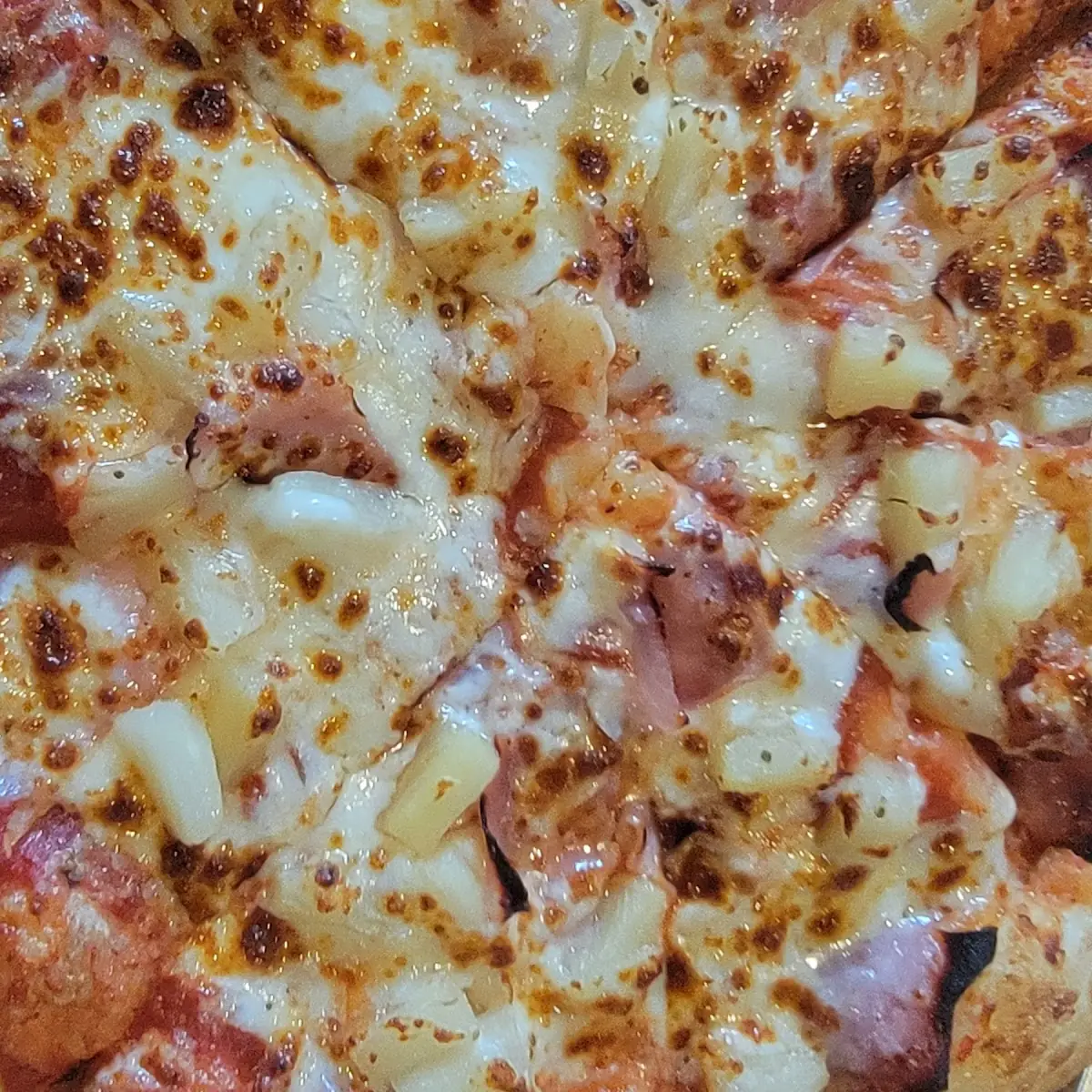 Hawaiian Pizza