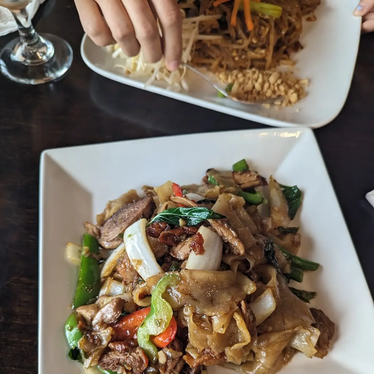 Drunken Noodle