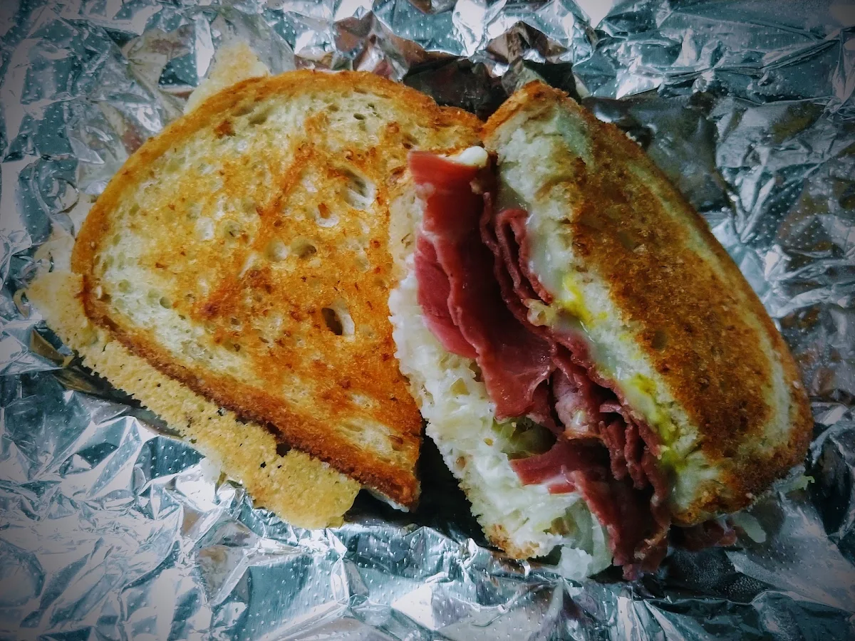 Reuben, La Rocque Dining