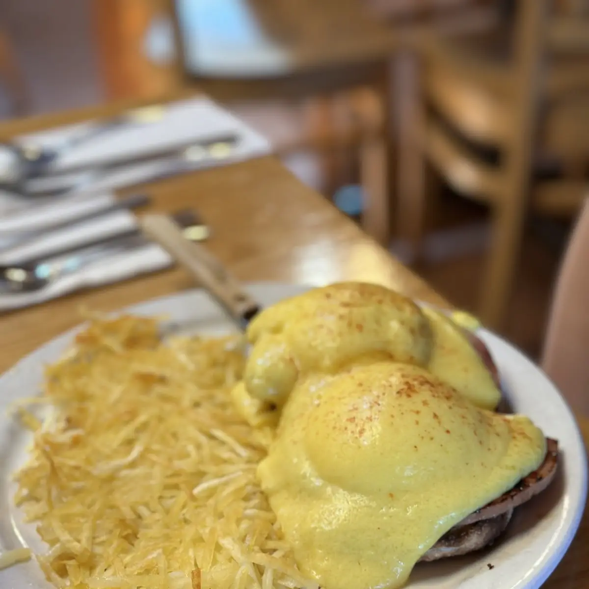 Eggs Benedict with Hash Browns