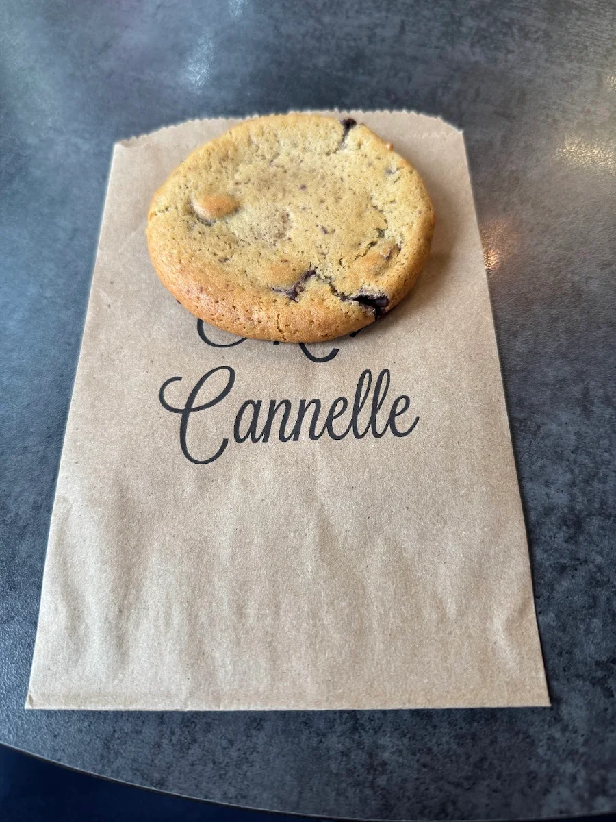 Chocolate Chip Cookie