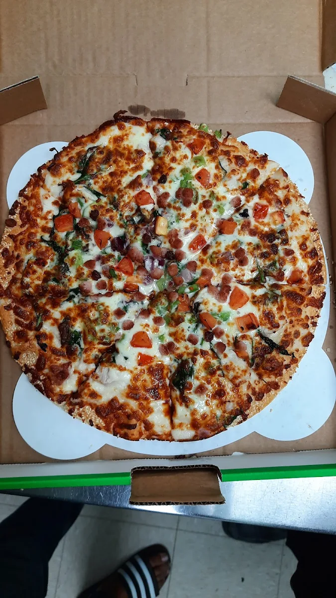10 Create Your Own Cauliflower Crust Pizza