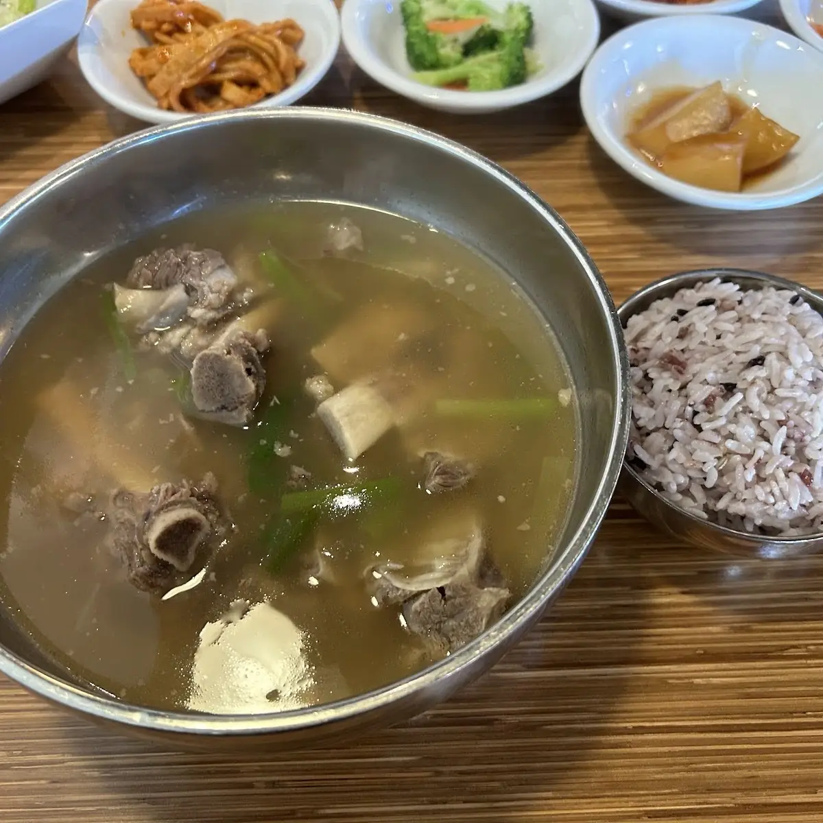 galbi soup 갈비탕