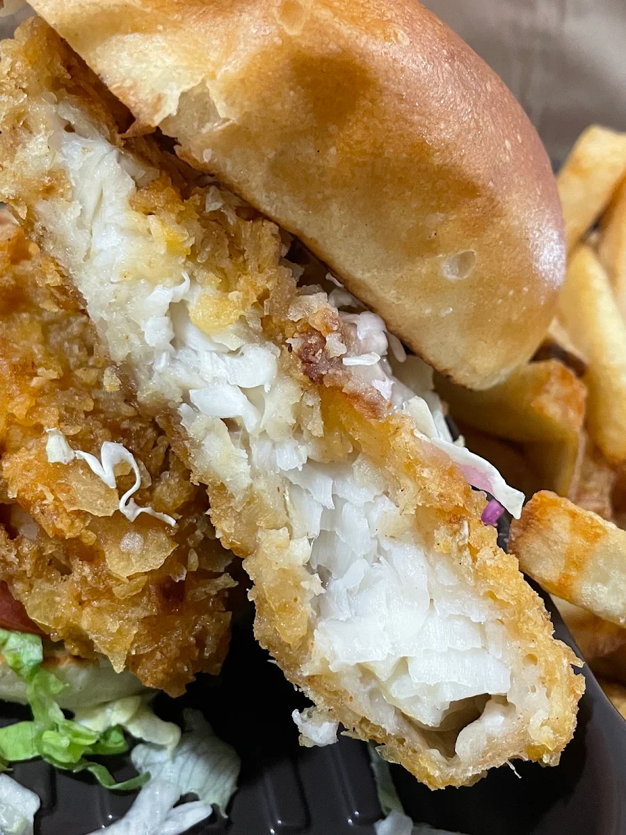 Messy Fish Sandwich, Kelseys Original Roadhouse