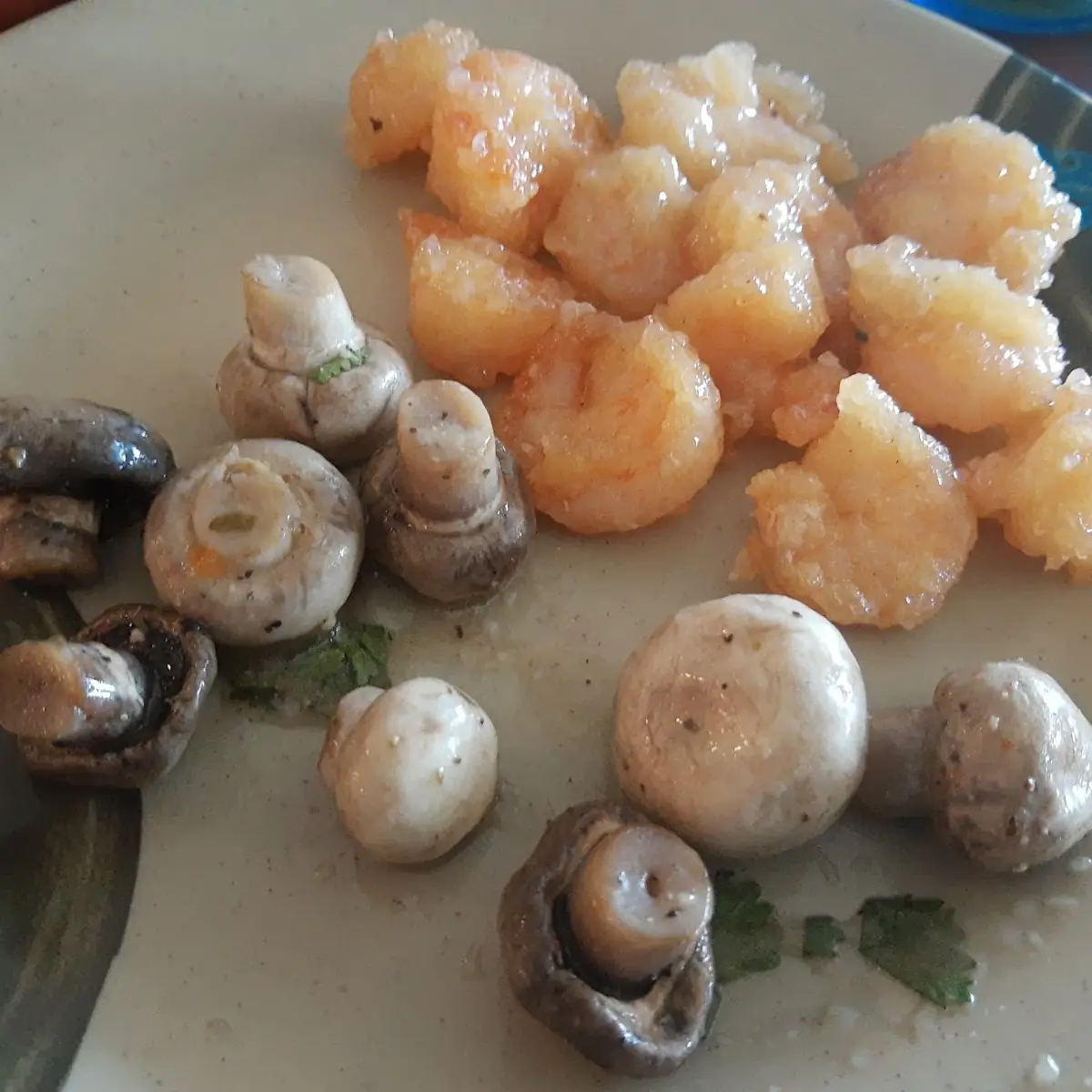 Coconut Shrimp & Mushrooms
