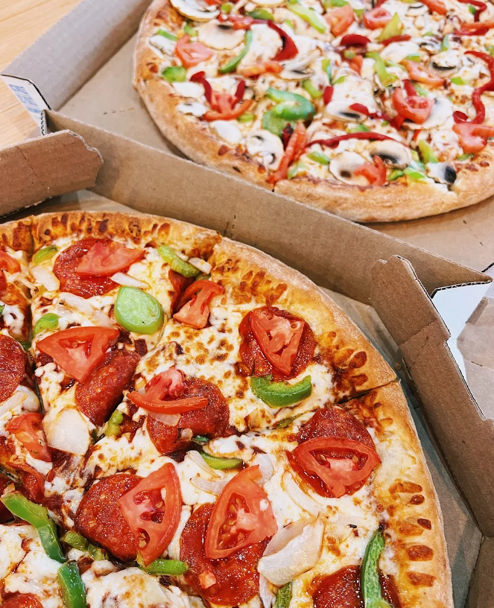 Pepperoni Feast, Domino's Pizza