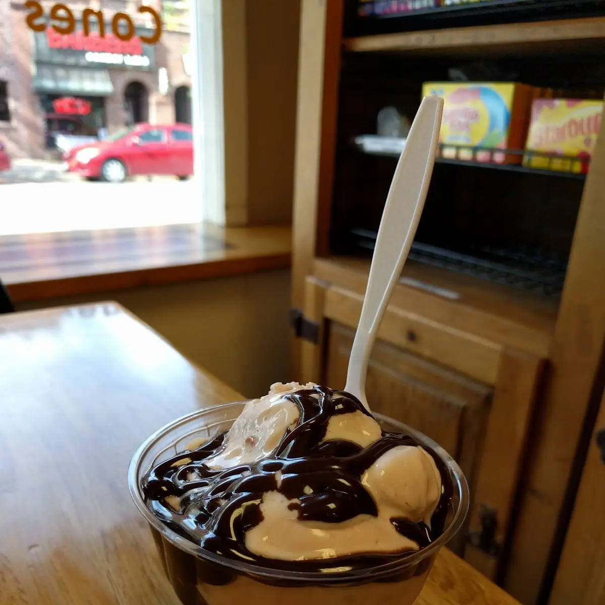 Hot Fudge Sundae