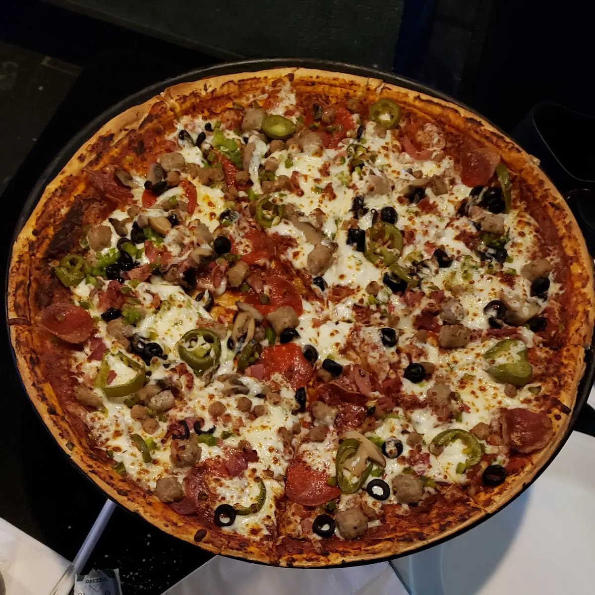Supreme Pizza w Jalapeños
