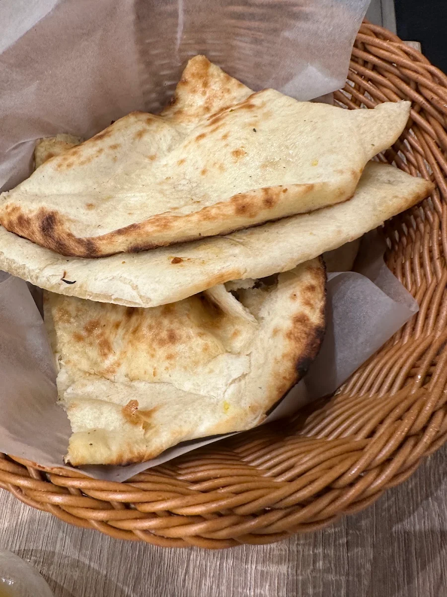 Butter Naan, Deccan House
