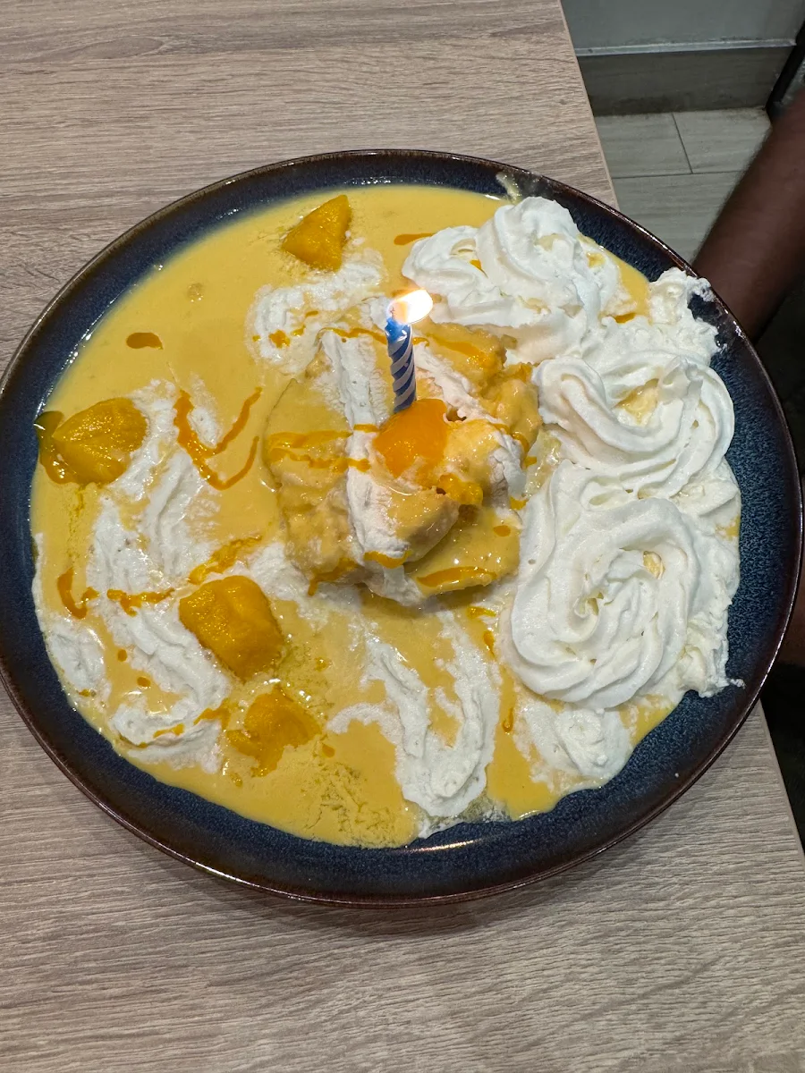 Mango Tres Leche, Deccan House