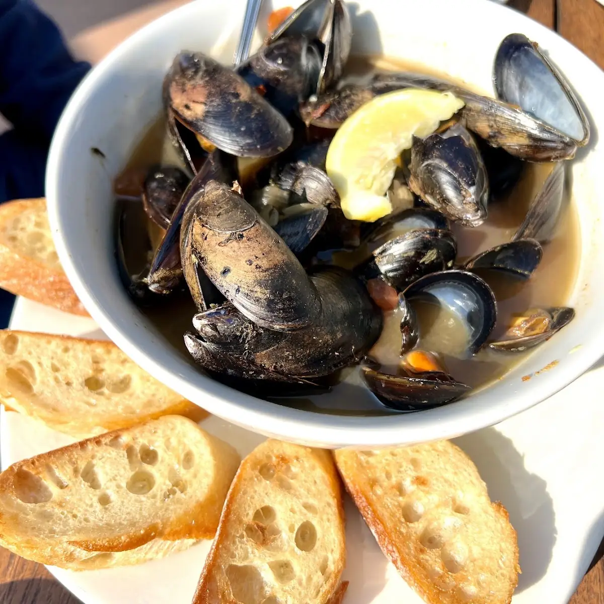Beer Steamed Mussels