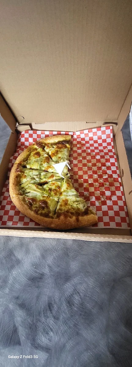 Artichoke Pizza