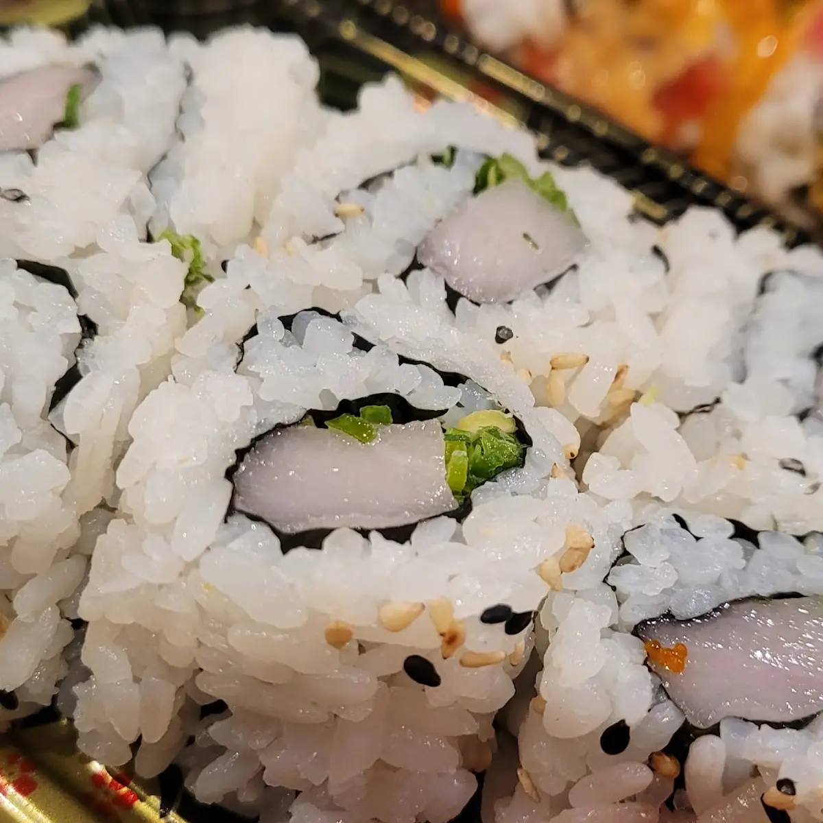 Yellowtail Roll