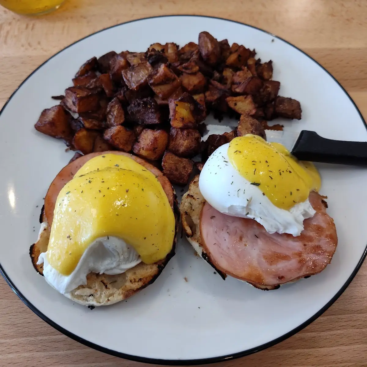 Corned Beef Hash Eggs Benedict