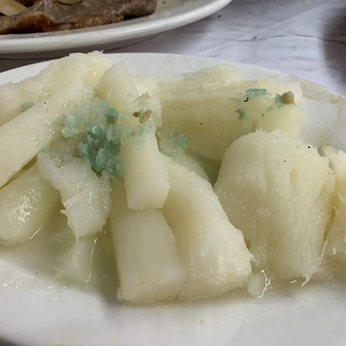 Yuca Con Mojo Cassava with Garlic Sauce