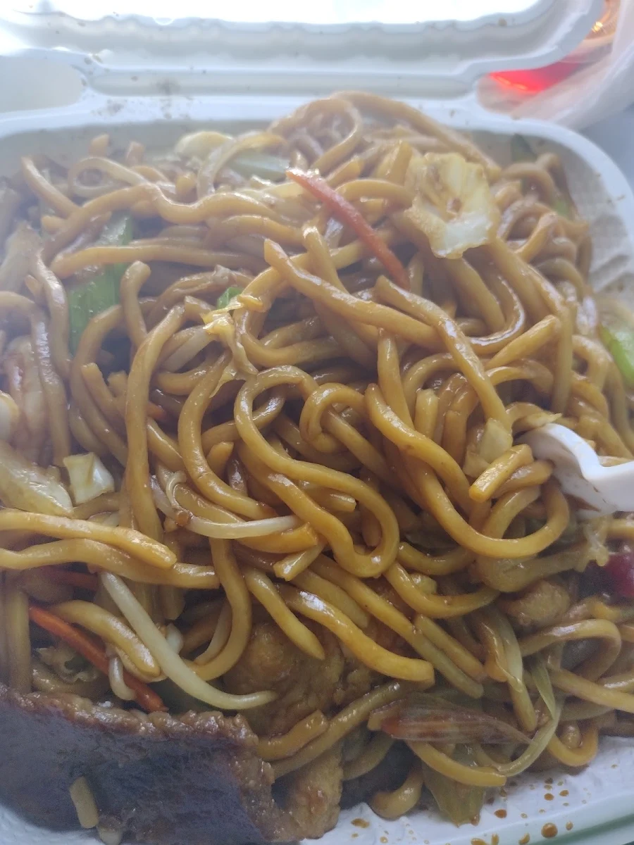 Lo Mein